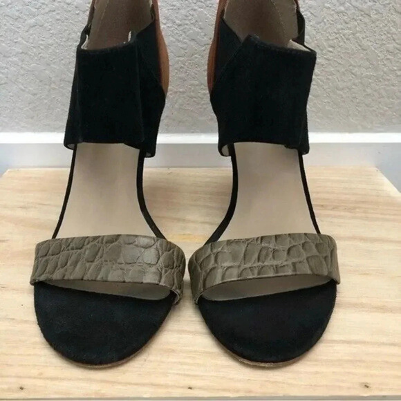 Trina Turk Black & Brown Leather Colorblock Heel 6 - Picture 5 of 5